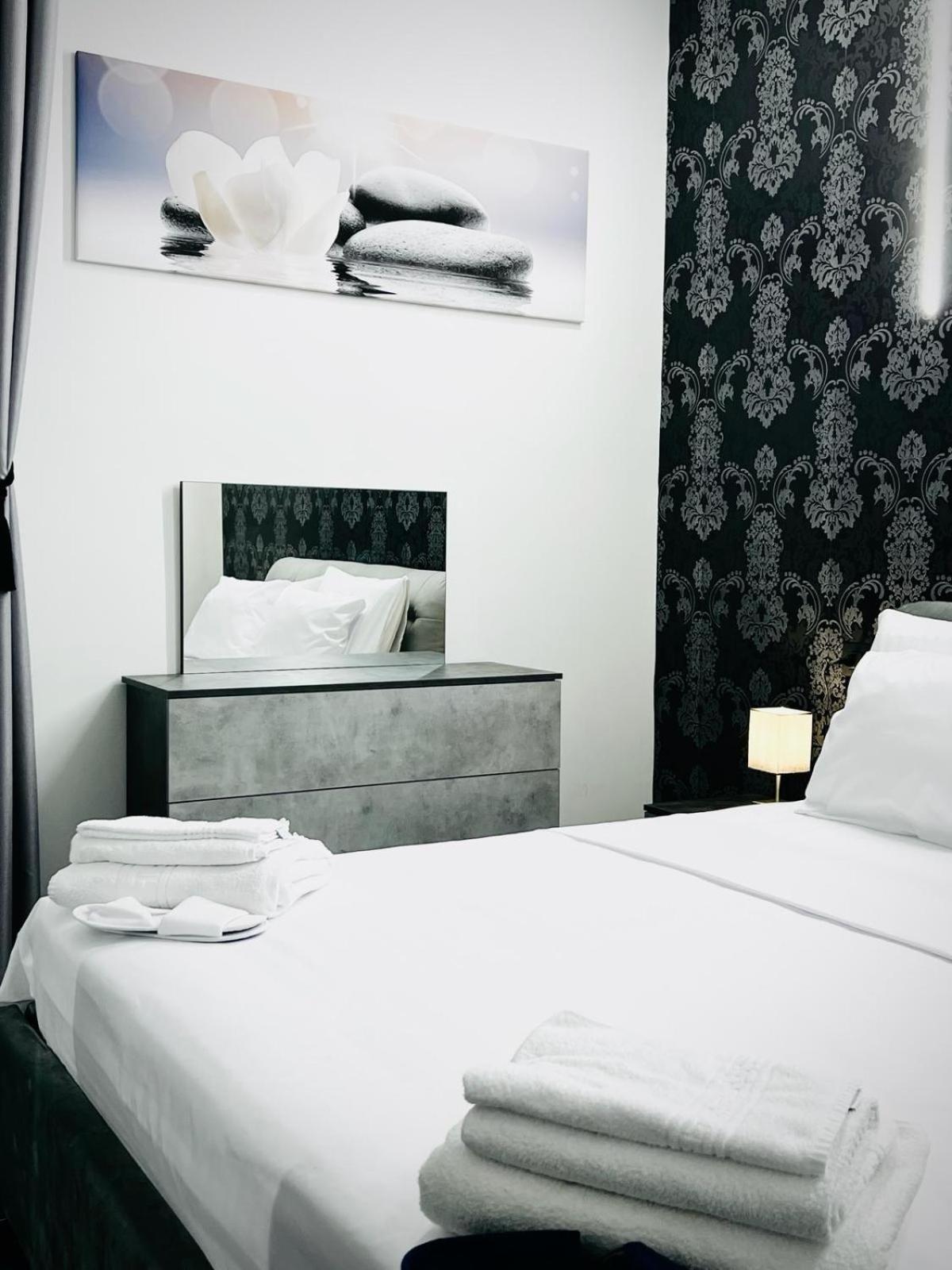 Seven Nights Bologna Bed and Breakfast Εξωτερικό φωτογραφία