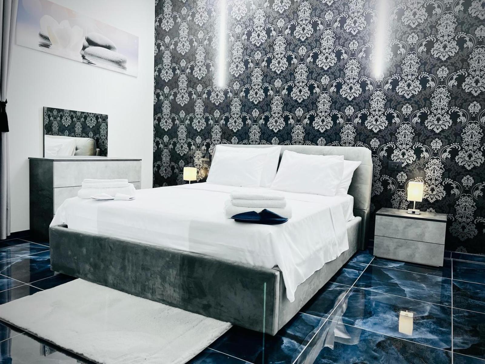 Seven Nights Bologna Bed and Breakfast Εξωτερικό φωτογραφία